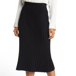Halogen Black Midi Skirt